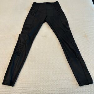 Athleta Delancey Gleam Moto Leggings Women's Activewear - Black, Size: XS TP